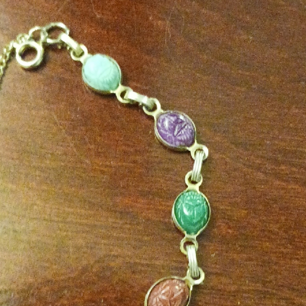 Gold-Tone Multi Gem Scarab Link Bracelet -vintage 1970s - Picture 5 of 5
